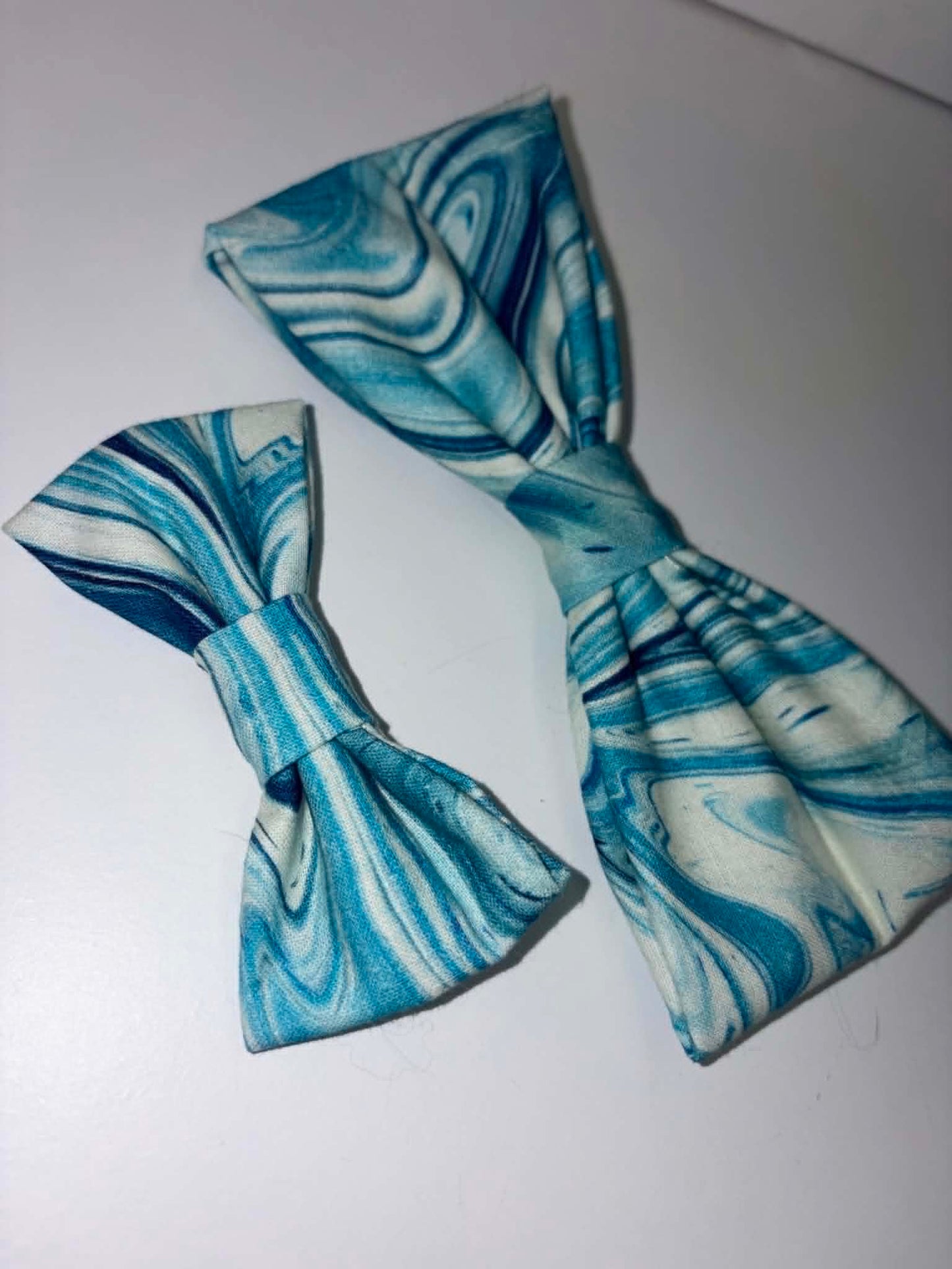 Blue & White Waves Dog Bow
